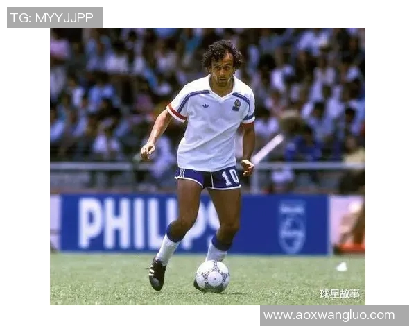 白人黄头发足球明星的传奇故事与辉煌成就揭秘